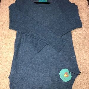 Hands to heart sweater blue soft lightweight